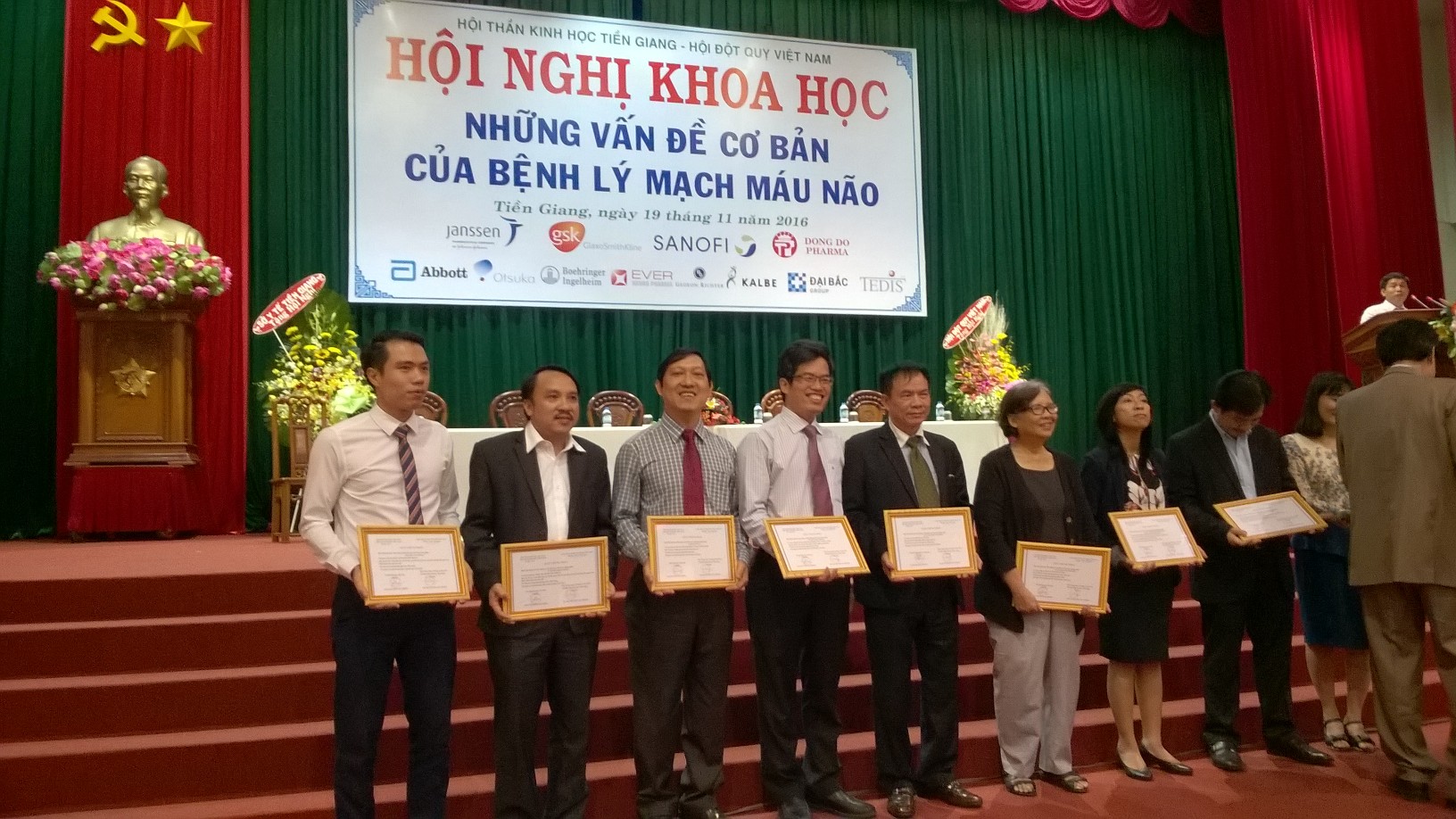 Chúc mừng thành công của Hội nghị Khoa học Tiền Giang